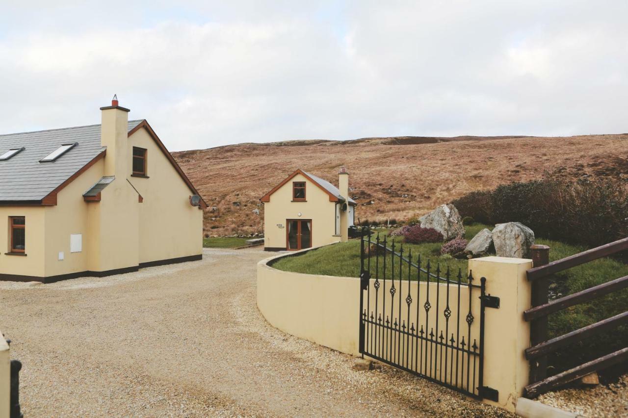 Dolmen Cottage Glencolumbkille Luaran gambar